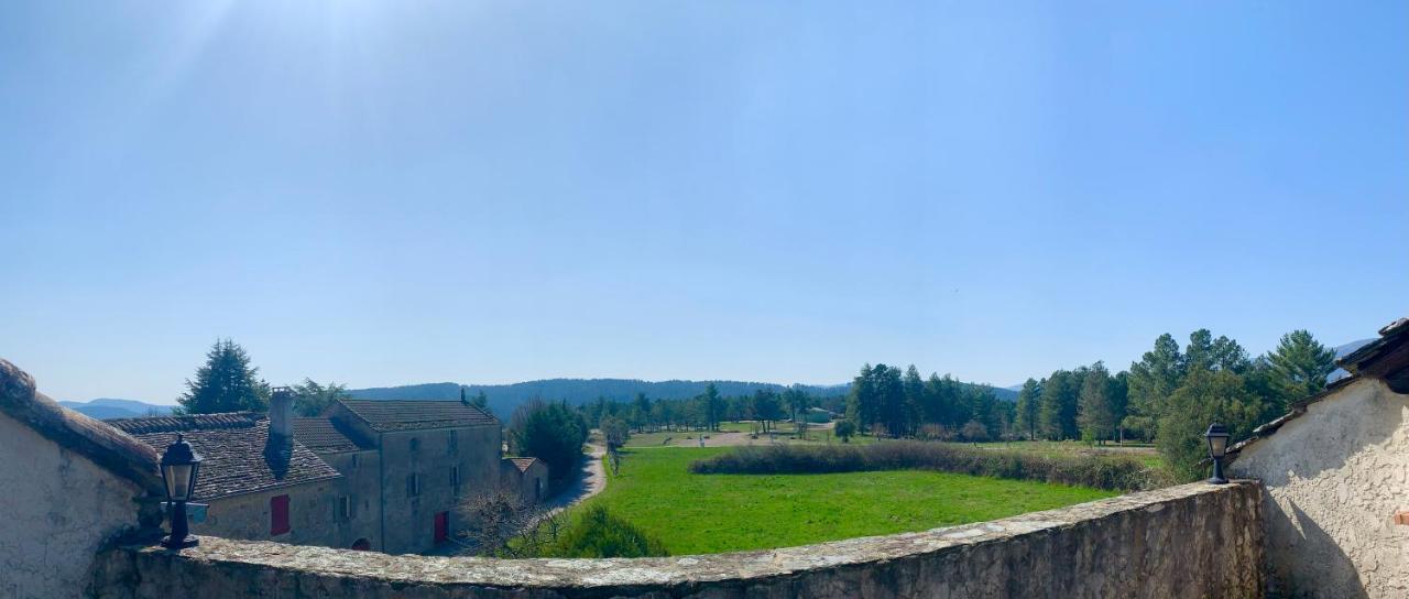 Les Fouillettes Villa Aujac  Exteriör bild